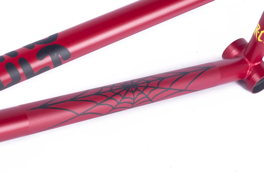 New Heaven's Gate Begin Frame / Marcel Colorway / red Frames